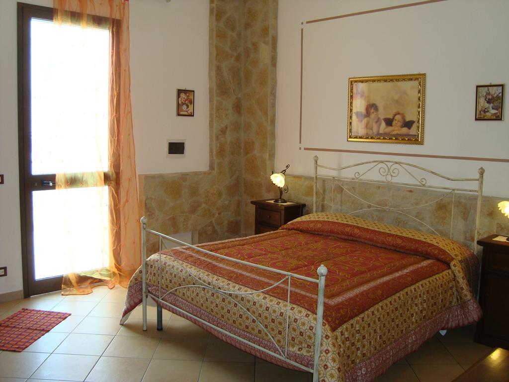 Bed and Breakfast La Ninfea Вальдериче Номер фото